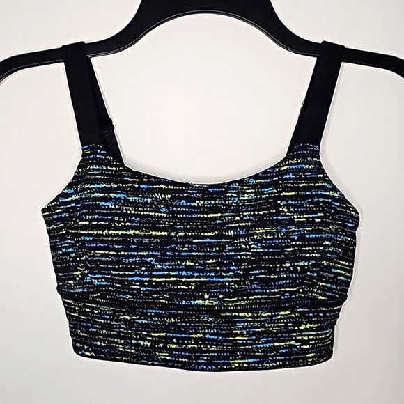 LULULEMON ▪︎ BOTH WAYS BRA ▪︎ SIZE 4 - Picture 1 of 8